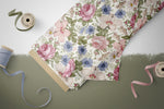 Lade das Bild in den Galerie-Viewer, Supersoft Premium BIO Jersey "Vintage Flowers" delicate white klein 0,5 m