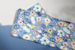 Lade das Bild in den Galerie-Viewer, Supersoft Premium BIO Jersey "Eliza" Floral Periwinkle 0,5 m