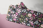 Lade das Bild in den Galerie-Viewer, Supersoft Premium BIO Jersey "Wildflower Fields" Floral black 0,5 m