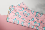Lade das Bild in den Galerie-Viewer, Supersoft Premium BIO Jersey "Delfinchen" rosa klein 0,5 m
