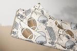 Lade das Bild in den Galerie-Viewer, Supersoft Premium BIO French Terry "Footballs" beige groß 0,5 m