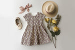 Lade das Bild in den Galerie-Viewer, Design "Kohana Blumen Denim" 0,5 m