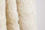 Lade das Bild in den Galerie-Viewer, Stoffonkel Bio-Plüsch naturweiß "Schäfchenoptik" 0,1 m