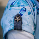 Lade das Bild in den Galerie-Viewer, Kokosknöpfe Stern 1,5 cm (10 Stück)