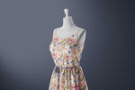 Lade das Bild in den Galerie-Viewer, Premium BIO Jersey "Vintage Flowers" delicate blush klein 0,5 m