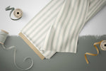 Lade das Bild in den Galerie-Viewer, Softshell Classic "Happy Bees" sage COLLECTION