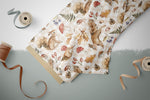 Lade das Bild in den Galerie-Viewer, Softshell Classic "Hazel Squirrel" COLLECTION