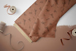 Lade das Bild in den Galerie-Viewer, Supersoft Premium Jersey "Delicate Flowers" rust 0,5 m