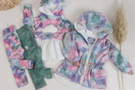 Lade das Bild in den Galerie-Viewer, Softshell Classic &quot;Chalkbows&quot; cotton candy weiß 0,5m Lager
