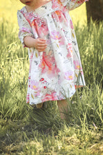 Lade das Bild in den Galerie-Viewer, Frottee Jersey &quot;Jules Flowers&quot; 0,5 m
