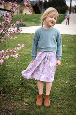 Lade das Bild in den Galerie-Viewer, Frottee Jersey &quot;Zahnfee&quot; dusky blue 0,5 m Lager
