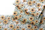 Lade das Bild in den Galerie-Viewer, Supersoft Premium BIO French Terry "Sonnenblumen" white 0,5 m
