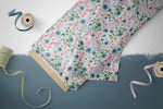 Lade das Bild in den Galerie-Viewer, Lycra "Blooming Garden" COLLECTION 0,5 m
