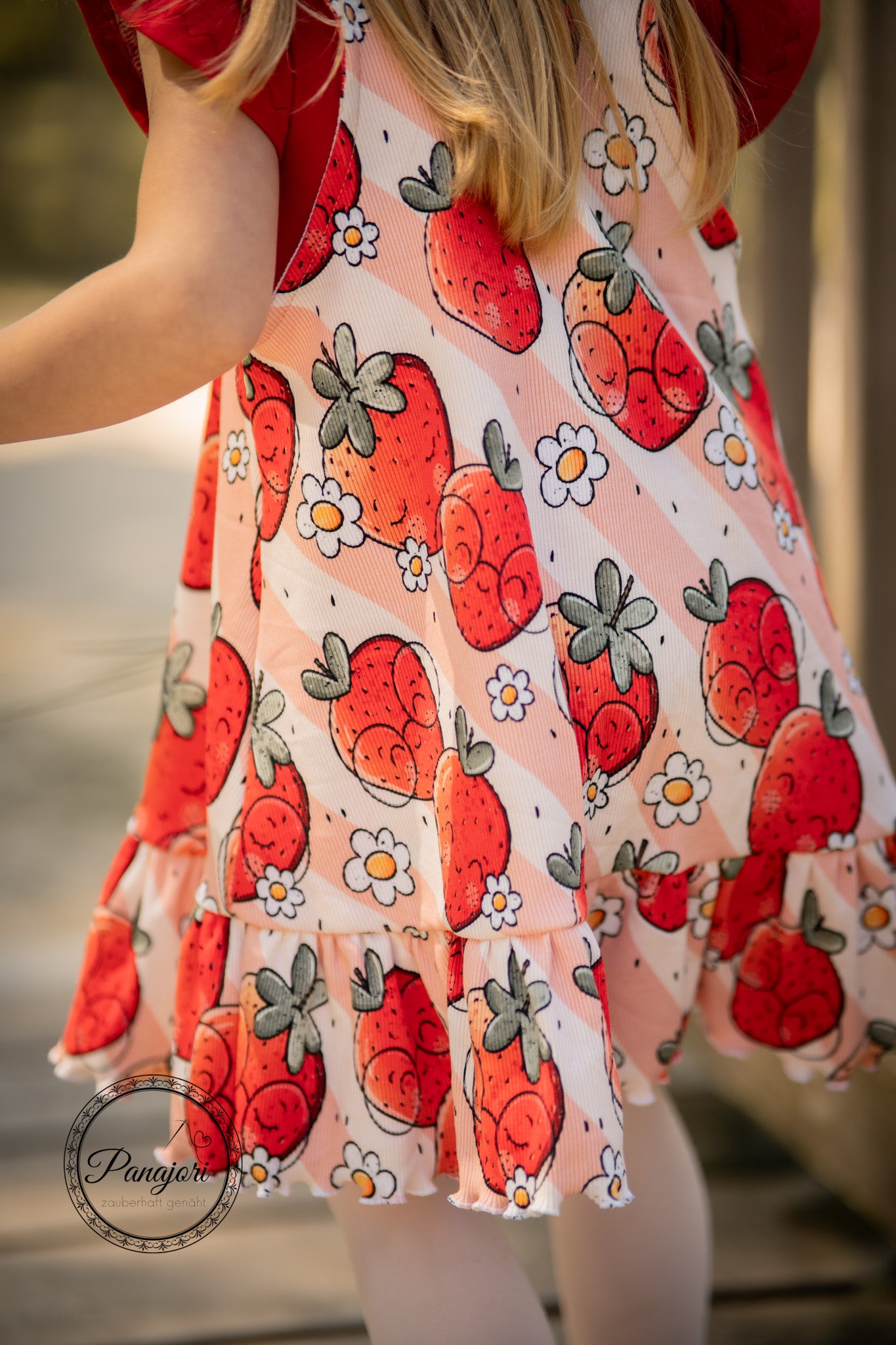 Premium BIO Ripp Jersey "Erdbeerblümchen" 0,5 m groß