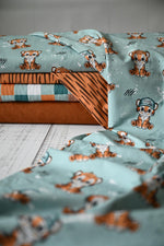 Lade das Bild in den Galerie-Viewer, Supersoft Premium BIO Jersey "Tigerchen" Tiger groß 0,5 m
