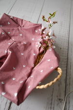 Lade das Bild in den Galerie-Viewer, Supersoft Premium BIO Jersey "Kirschkätzchen" Herzchen blush 0,5 m
