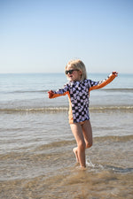 Lade das Bild in den Galerie-Viewer, Design "Chessboard Flowers" 0,5 m
