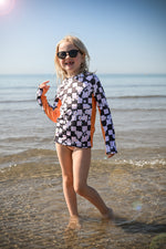 Lade das Bild in den Galerie-Viewer, Design "Chessboard Flowers" 0,5 m
