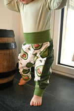 Lade das Bild in den Galerie-Viewer, Supersoft Premium Jersey "Nikocado Avocado" groß 0,5 m
