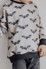 Lade das Bild in den Galerie-Viewer, Design "Fledermäuschen Hanni" 0,5 m
