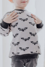 Lade das Bild in den Galerie-Viewer, Design "Fledermäuschen Hanni" 0,5 m
