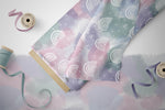 Lade das Bild in den Galerie-Viewer, Softshell Classic &quot;Chalkbows&quot; cotton candy weiß 0,5m Lager
