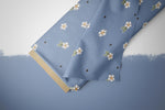 Lade das Bild in den Galerie-Viewer, Supersoft Premium BIO Jersey "Gans schön Süß" Blumen blue 0,5 m
