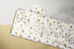 Lade das Bild in den Galerie-Viewer, Supersoft Premium French Terry &quot;Beetopia&quot; weiß klein 0,5 m
