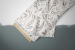 Lade das Bild in den Galerie-Viewer, Design &quot;Beige Dinos&quot; 0,5 m
