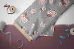 Lade das Bild in den Galerie-Viewer, Supersoft Premium French Terry &quot;Rosie Roses&quot; silver solid 0,5 m
