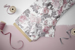 Lade das Bild in den Galerie-Viewer, Lycra "Delightful Roses" COLLECTION 0,5 m
