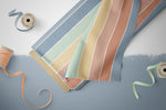 Lade das Bild in den Galerie-Viewer, Design "Playful Dragons"
