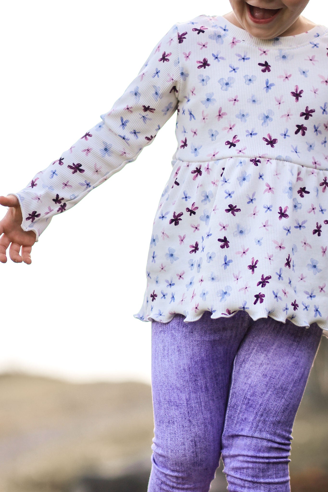 Premium BIO Ripp Jersey "Wildflower Fields" Ditzy Floral white 0,5 m