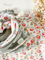 Lade das Bild in den Galerie-Viewer, Supersoft Premium BIO Jersey "Hello Strawberry" 0,5 m
