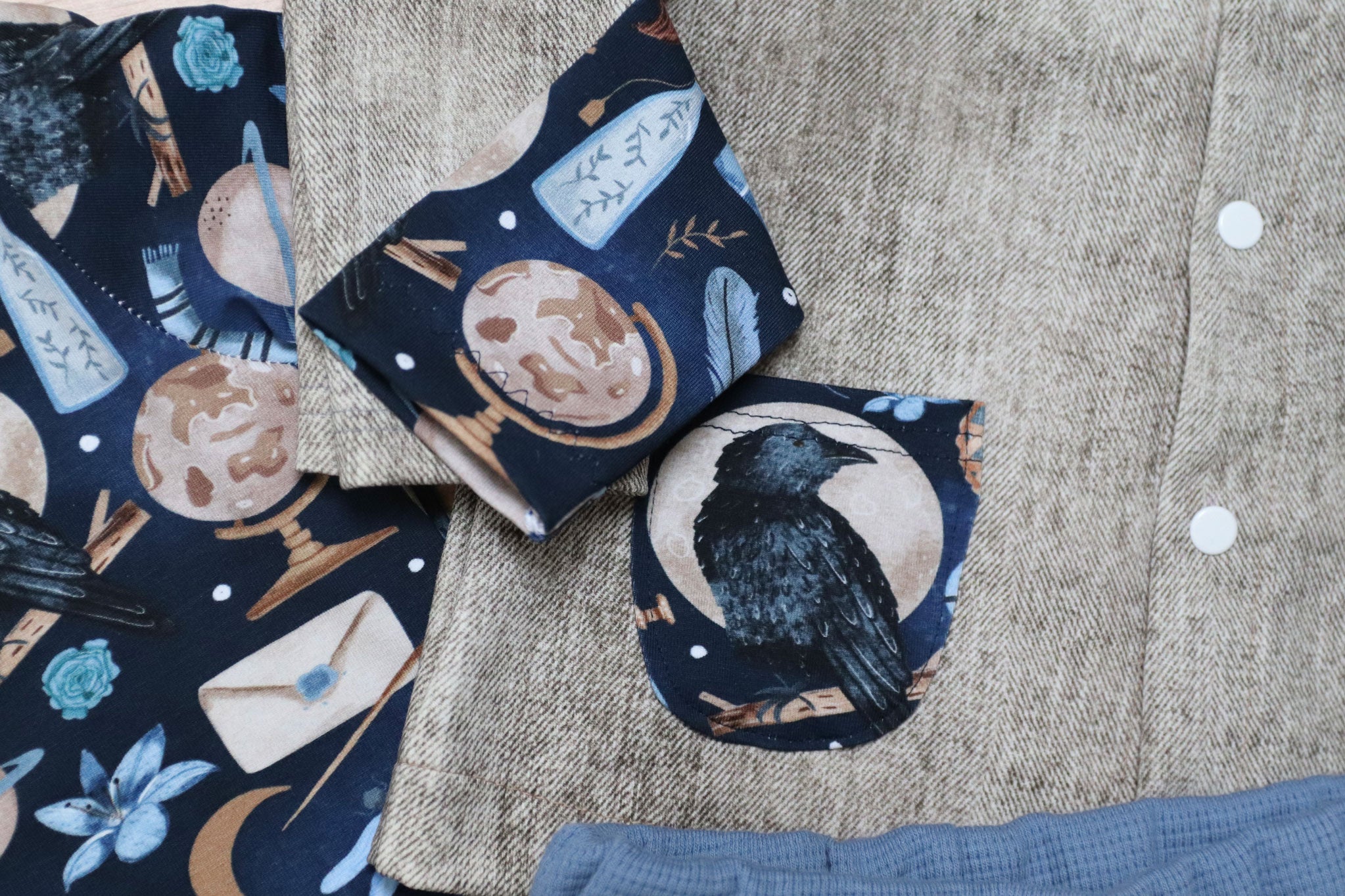 Supersoft Premium French Terry "School of Magic" Love midnight 0,5 m