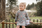 Lade das Bild in den Galerie-Viewer, Supersoft Premium French Terry &quot;Spatzenliebe&quot; olive 0,5 m
