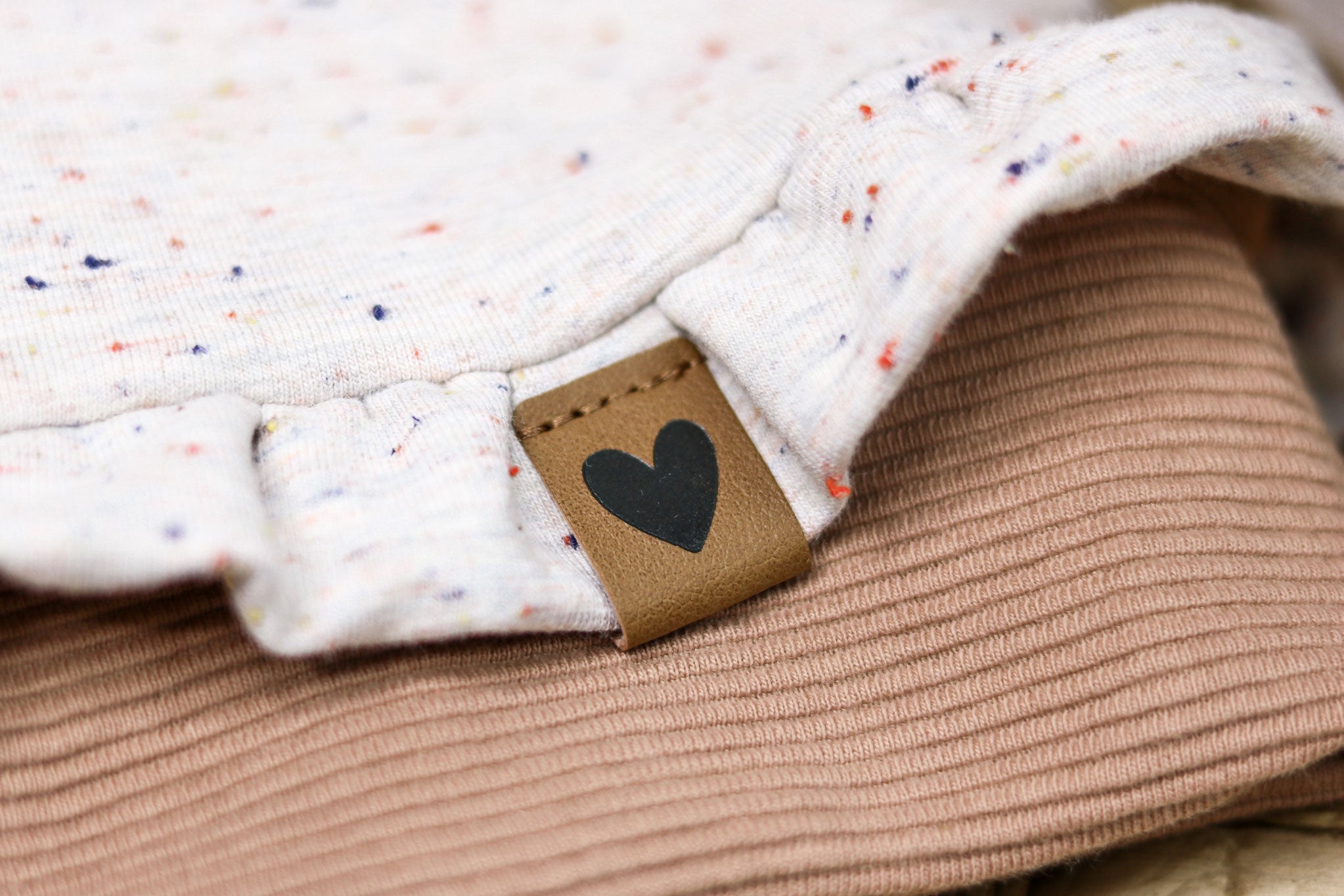Noppy-Mélange French Terry Confetti weiß 0,1 m ABVERKAUF
