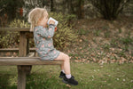 Lade das Bild in den Galerie-Viewer, Supersoft Premium French Terry &quot;Spatzenliebe&quot; olive 0,5 m
