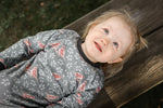 Lade das Bild in den Galerie-Viewer, Supersoft Premium French Terry &quot;Spatzenliebe&quot; olive 0,5 m
