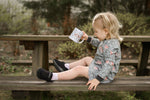 Lade das Bild in den Galerie-Viewer, Supersoft Premium French Terry &quot;Spatzenliebe&quot; olive 0,5 m
