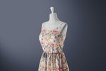Lade das Bild in den Galerie-Viewer, Premium BIO Jersey &quot;Vintage Flowers&quot; delicate blush klein 0,5 m
