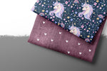 Lade das Bild in den Galerie-Viewer, Premium BIO French Terry &quot;Jeansoptik&quot; berry Herzchen 0,5 m
