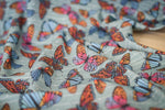 Lade das Bild in den Galerie-Viewer, BIO Jersey &quot;Königsfalter&quot; peppermint 0,5 m

