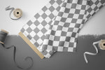 Lade das Bild in den Galerie-Viewer, Webware für Bermudashorts "Checkerboard" Collection
