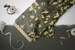 Lade das Bild in den Galerie-Viewer, Webware für Bermudashorts "Camo Hearts" COLLECTION
