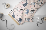 Lade das Bild in den Galerie-Viewer, Design "Cats and Dogs" COLLECTION
